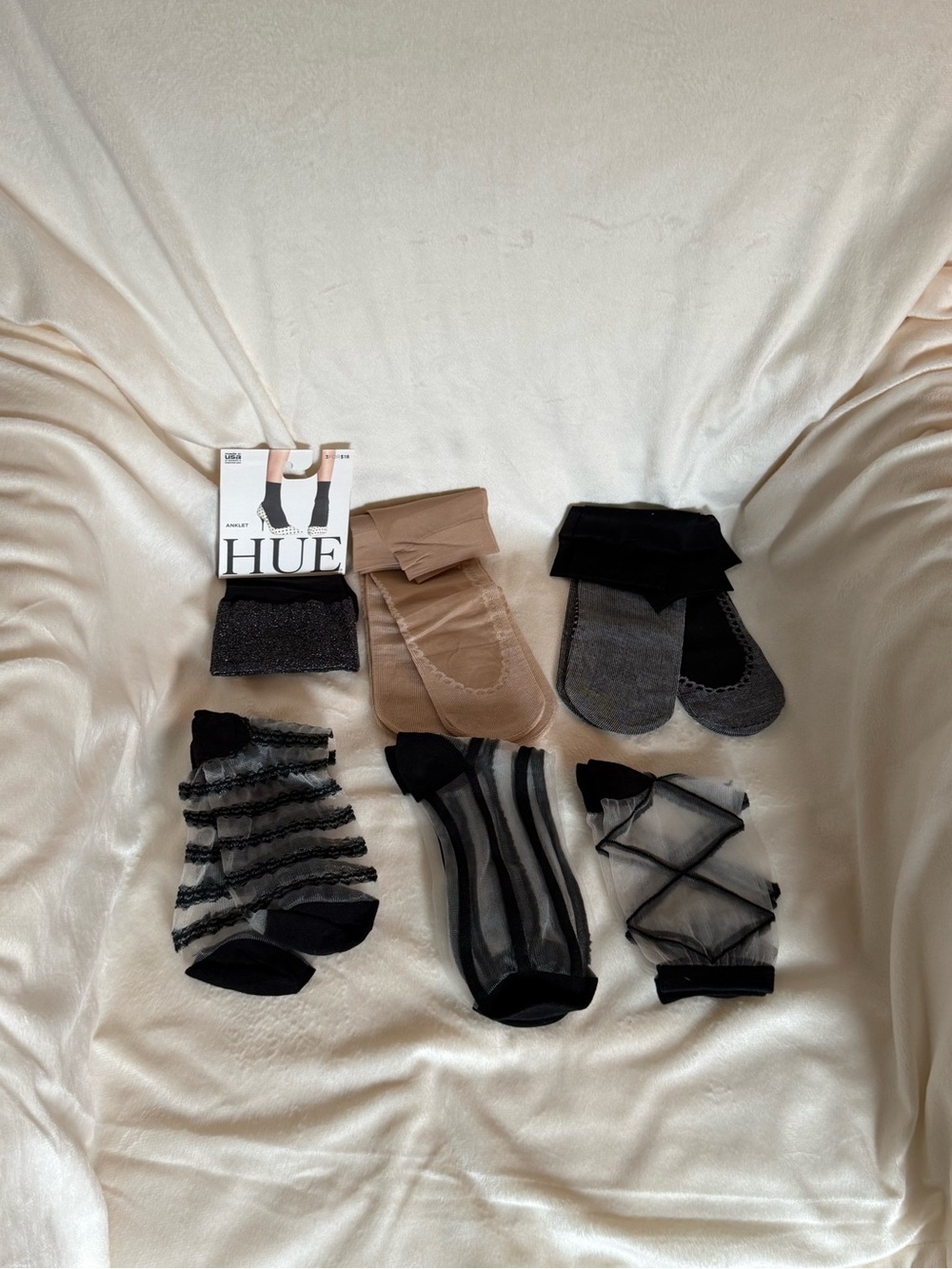 8 Pairs of Sheer Ankle Socks